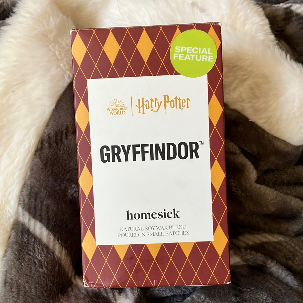 Homesick Gryffindor candle NIB
